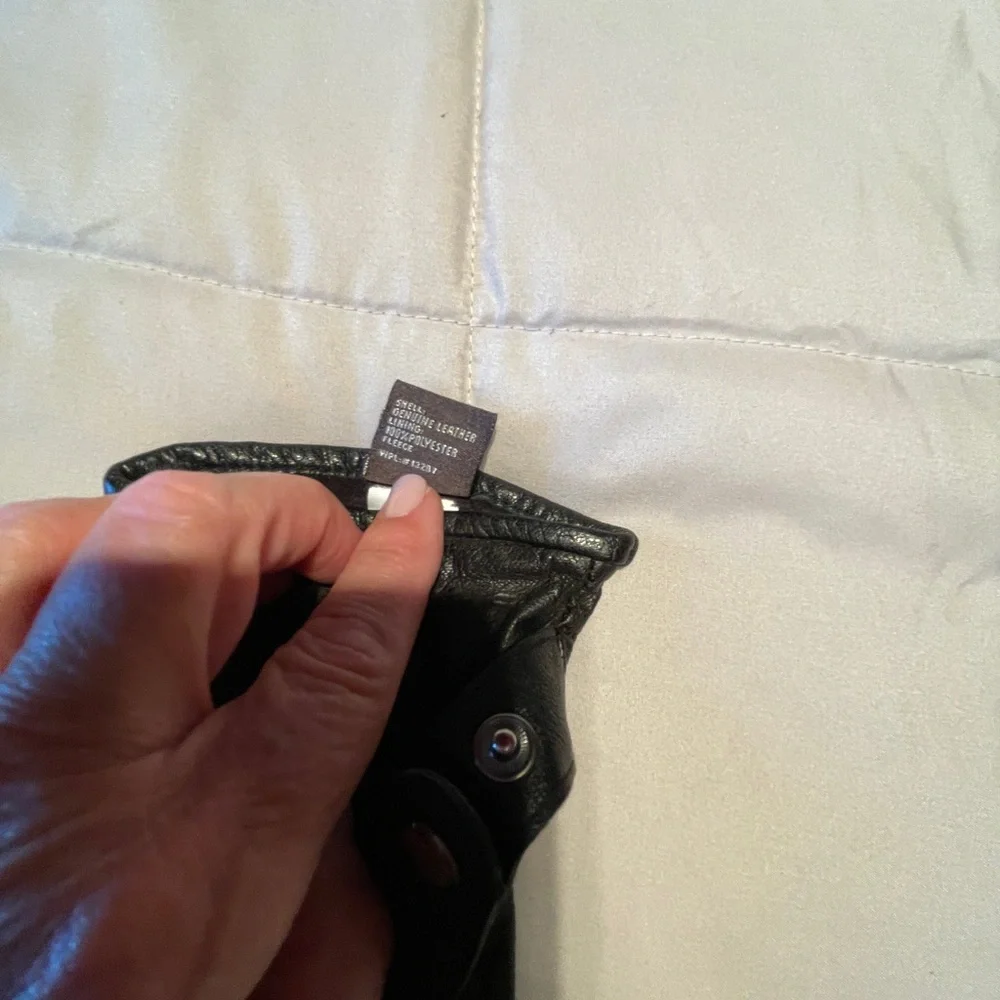 Harley-Davidson Black Leather Riding Gloves - Picture 5 of 5